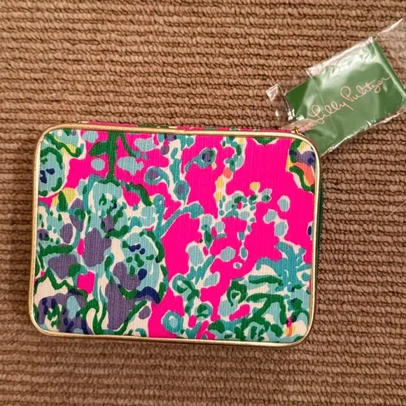 NWT Lilly Pulitzer jewelry case. - Picture 1 of 9